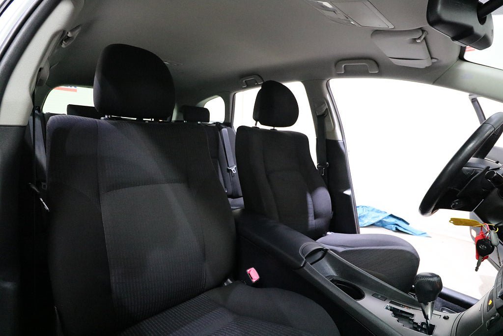 Vehicle Image 13