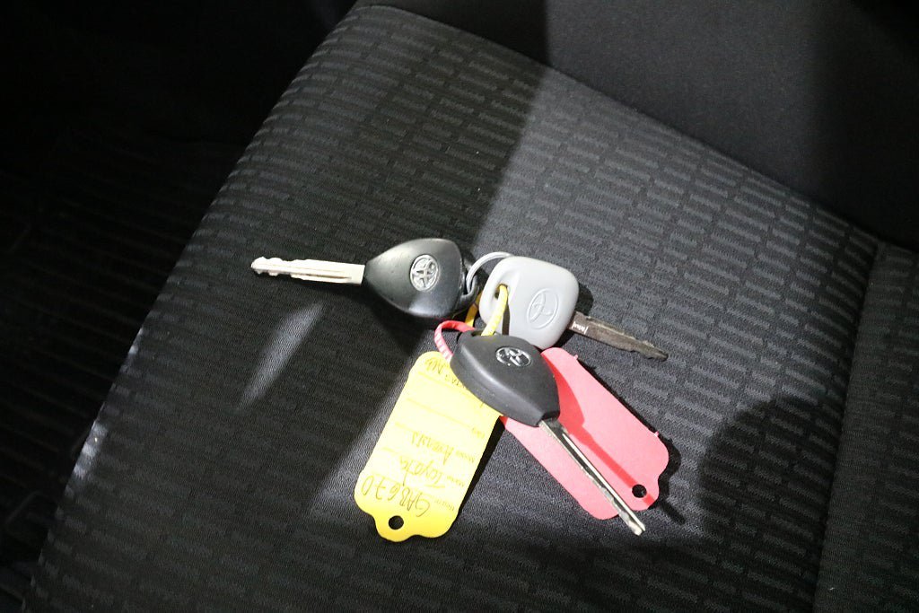 Vehicle Image 17