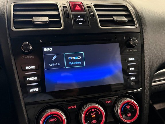 Vehicle Image 26