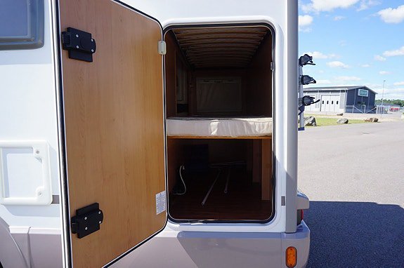 Vehicle Image 27