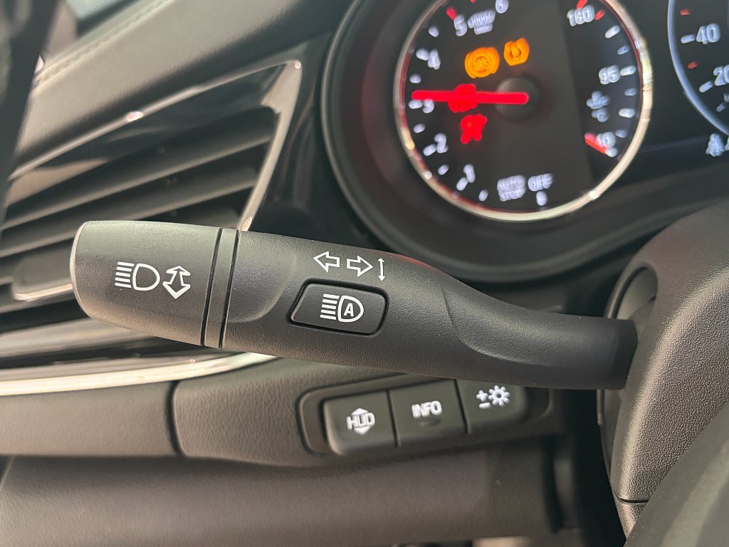 Vehicle Image 23