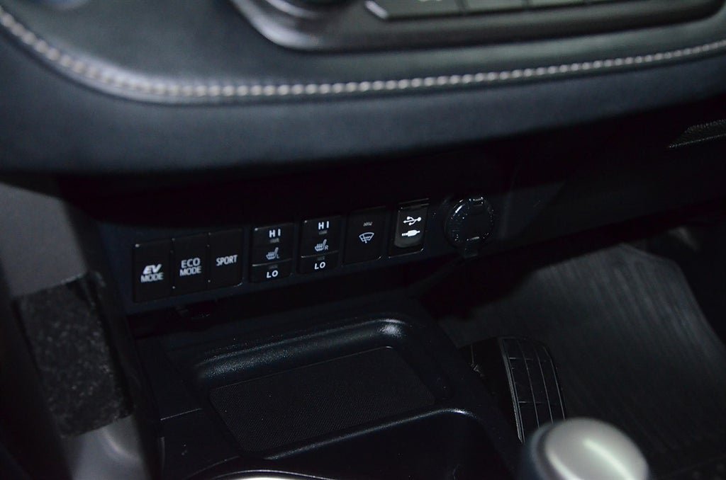 Vehicle Image 12