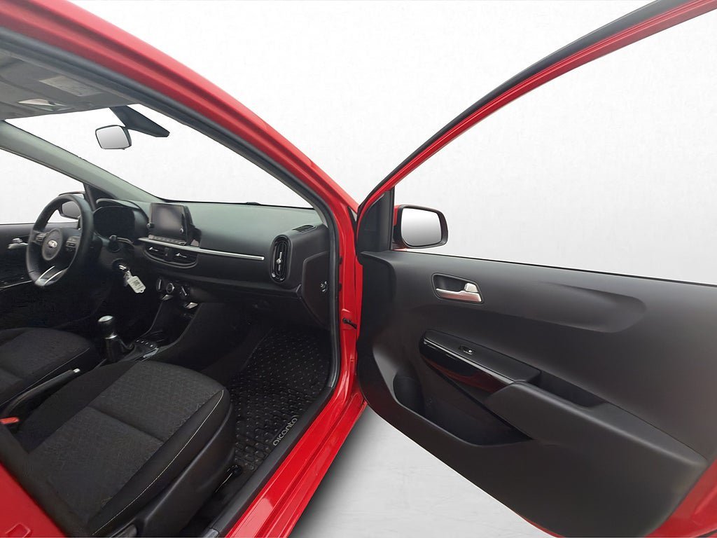 Vehicle Image 14