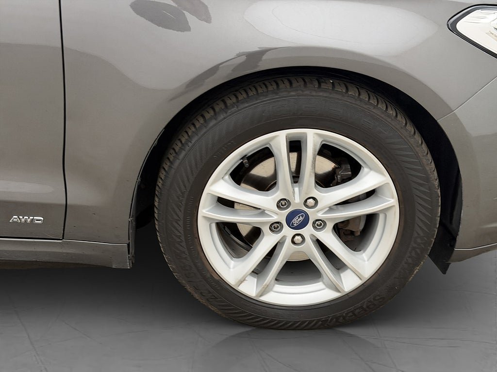 Vehicle Image 11