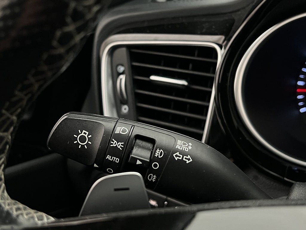 Vehicle Image 26