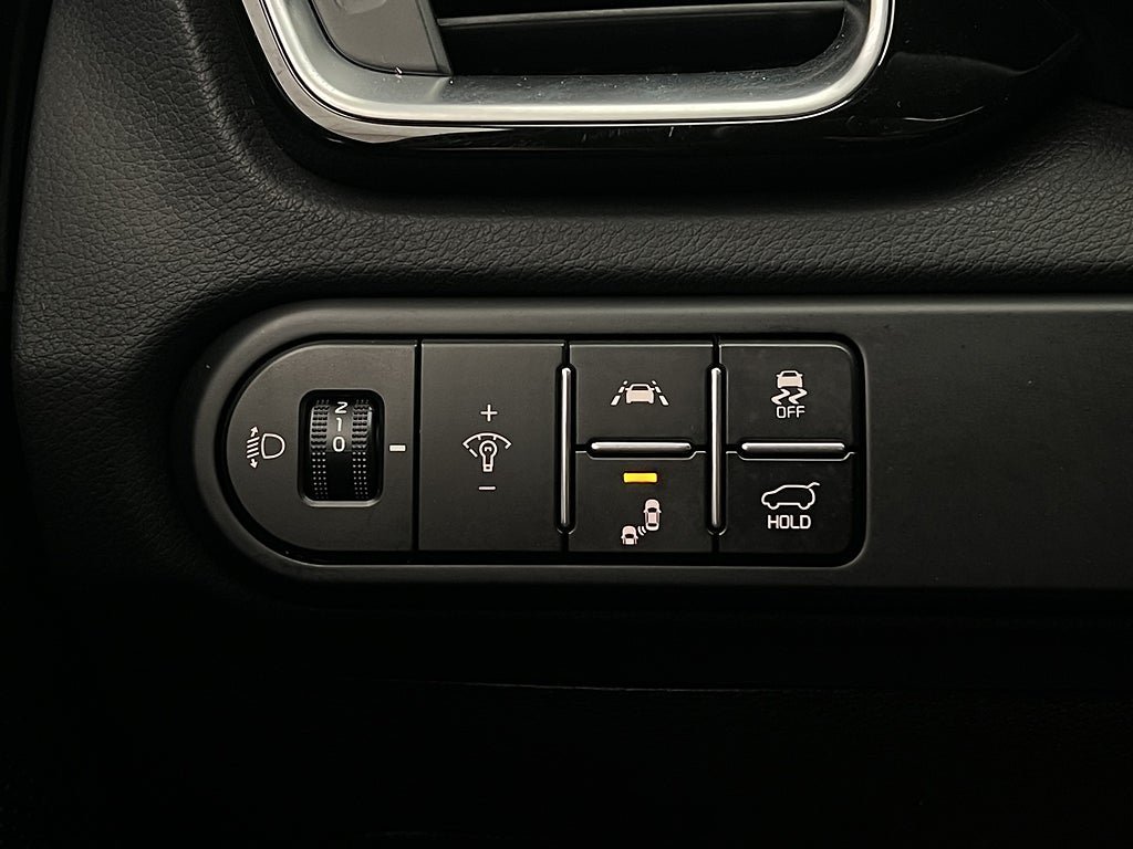 Vehicle Image 27