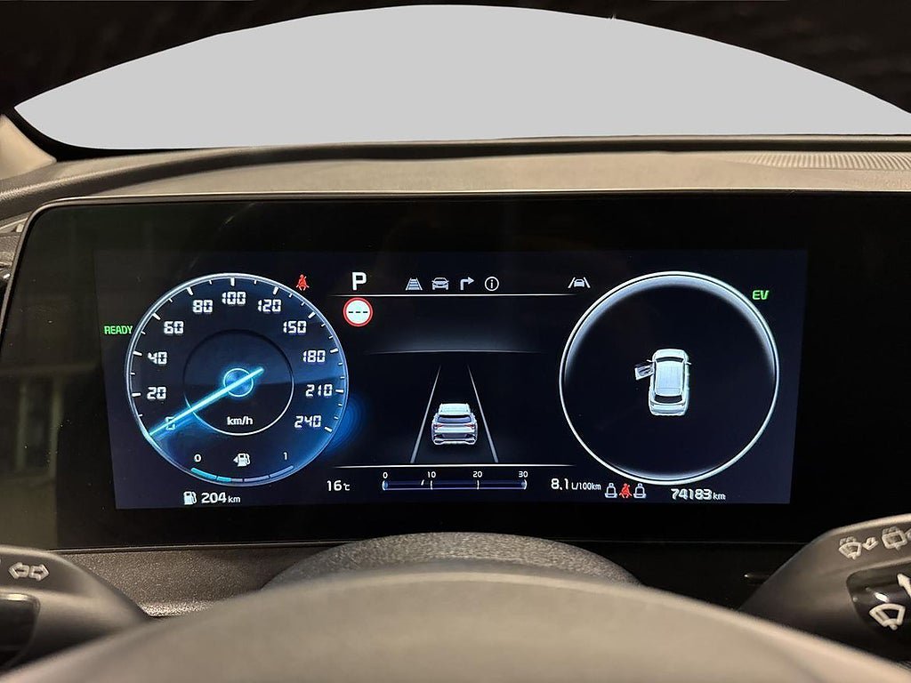 Vehicle Image 15