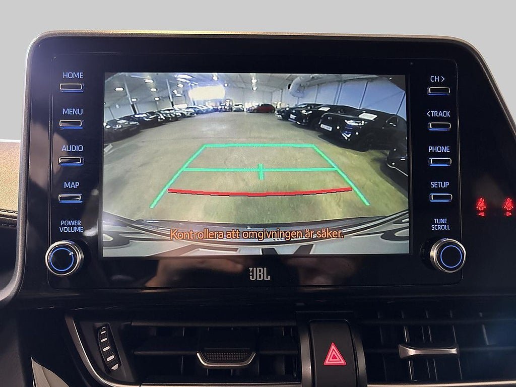 Vehicle Image 17