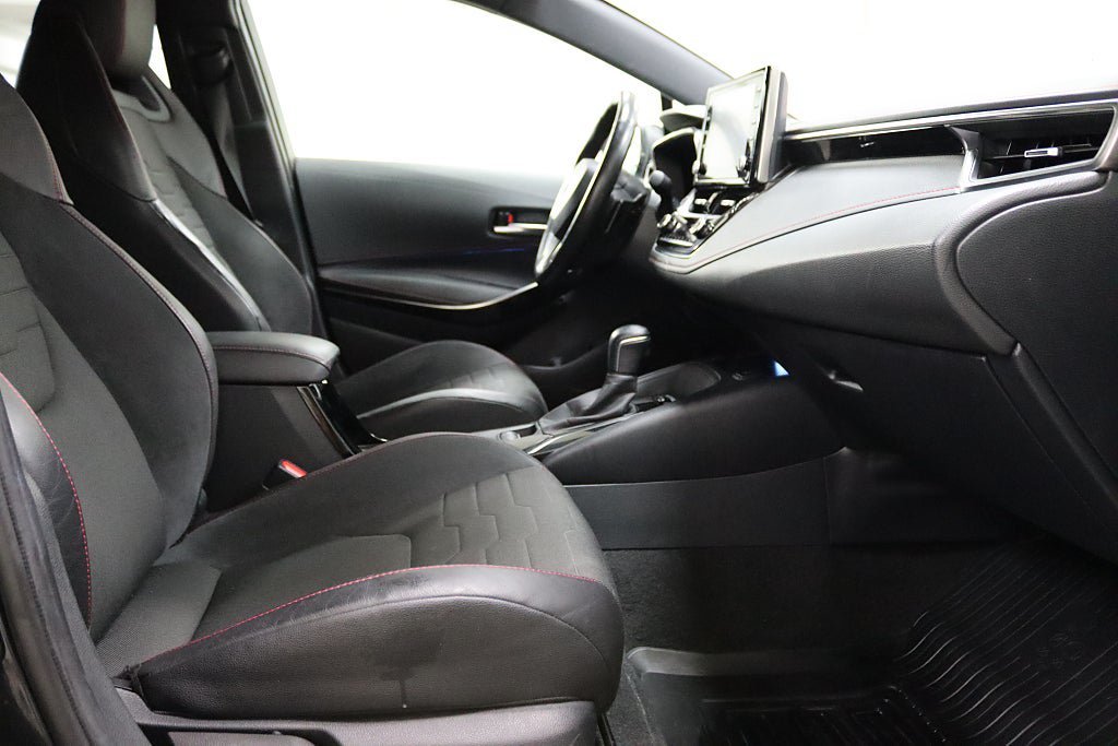 Vehicle Image 14