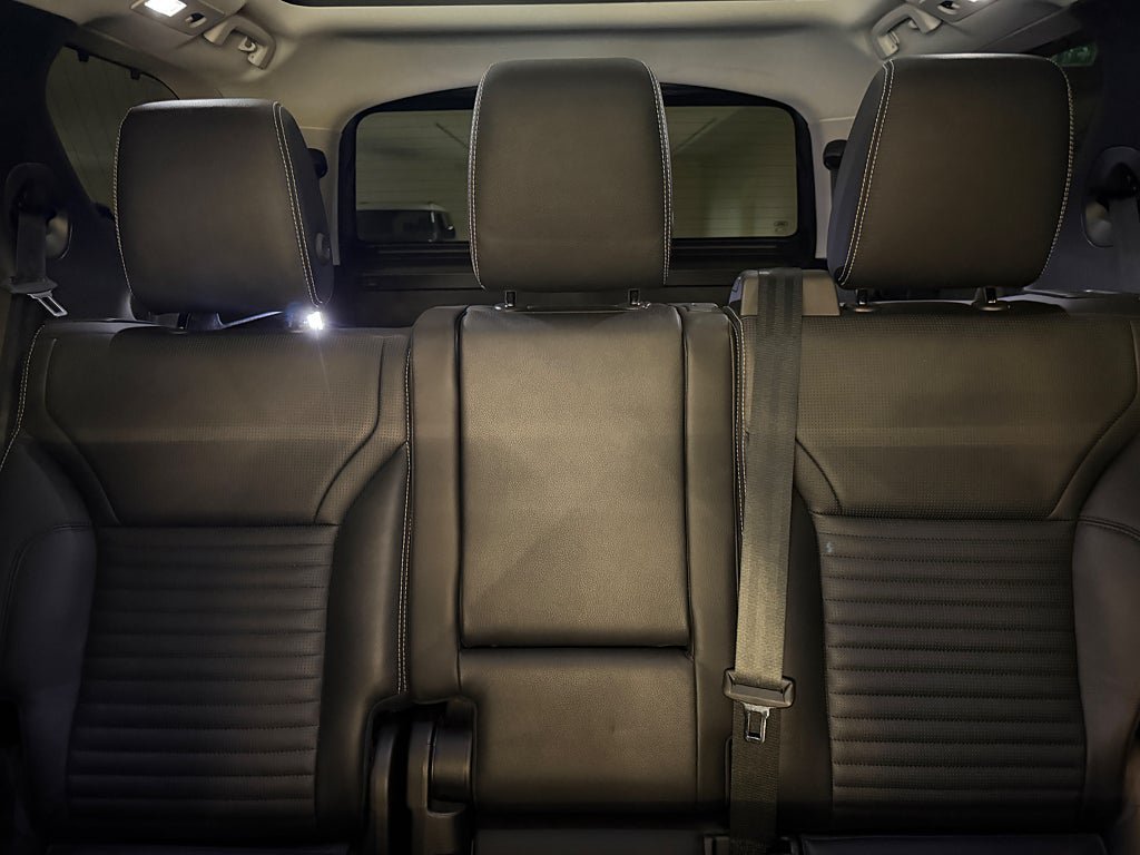 Vehicle Image 15