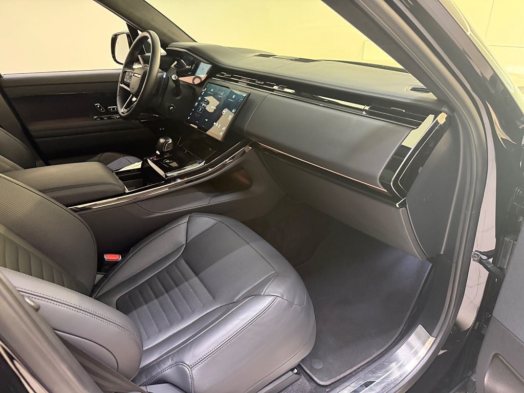 Vehicle Image 20