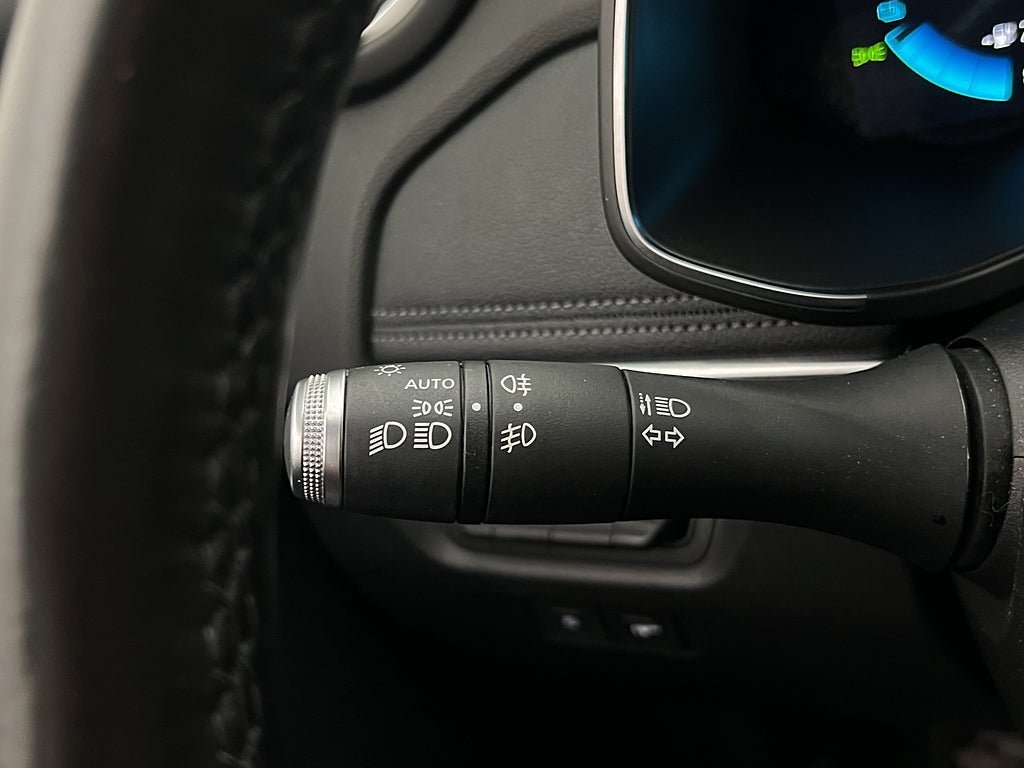 Vehicle Image 28