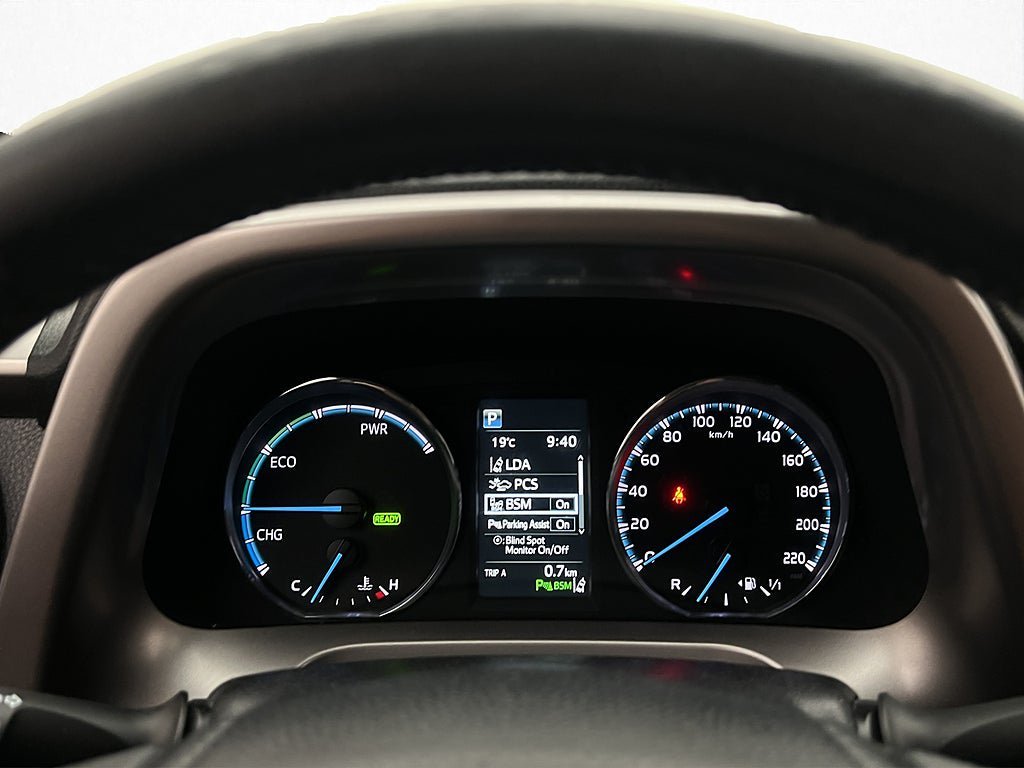 Vehicle Image 19