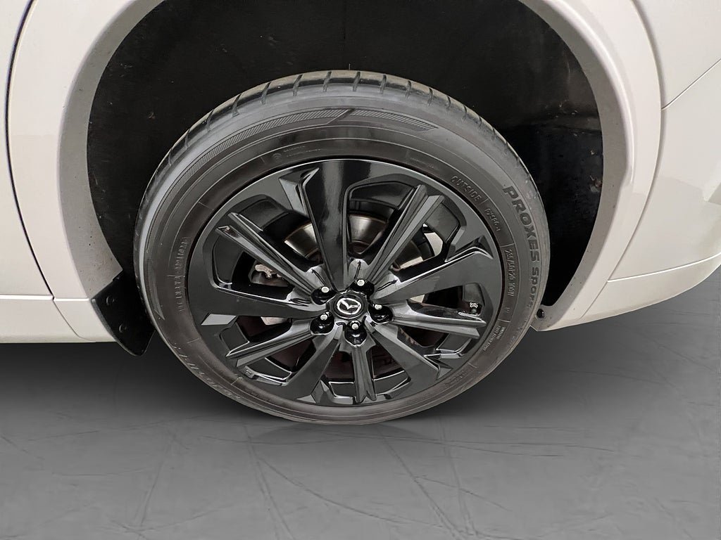 Vehicle Image 38