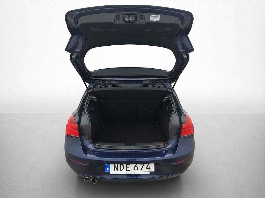 Vehicle Image 27