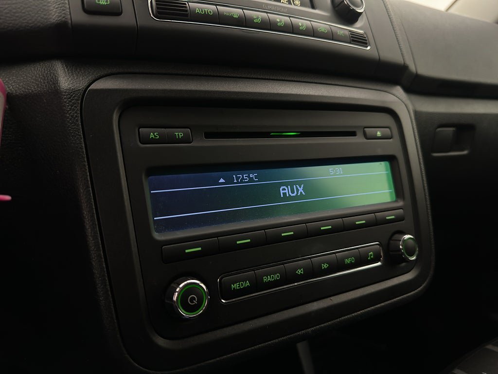 Vehicle Image 17