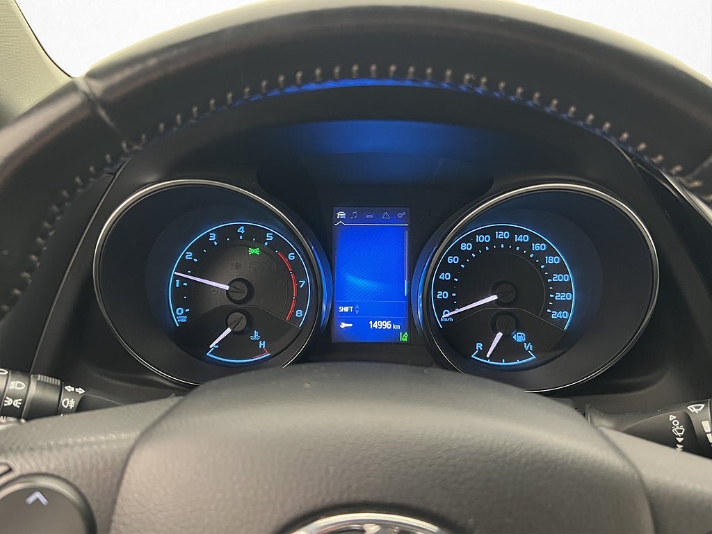 Vehicle Image 15