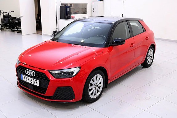 Vehicle Image 6