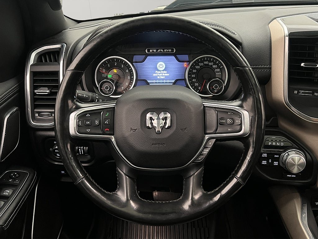Vehicle Image 22