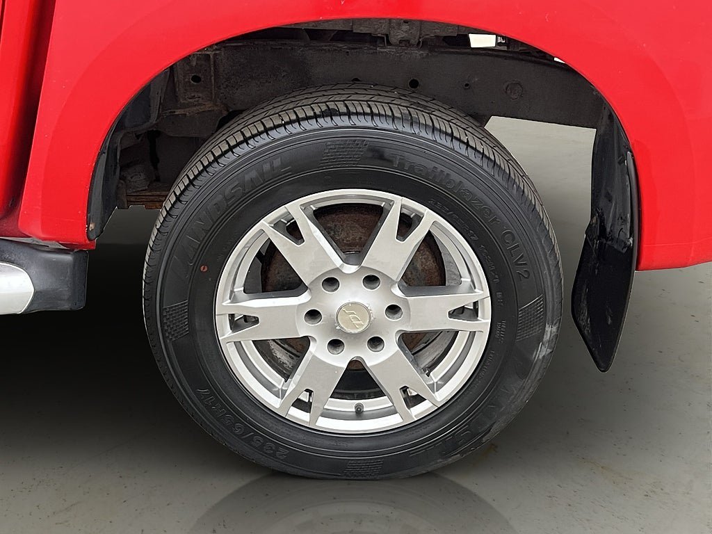 Vehicle Image 30