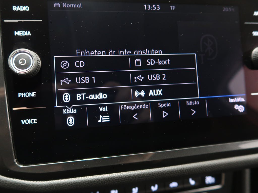 Vehicle Image 24