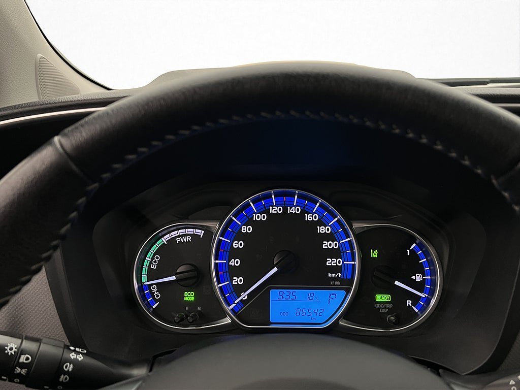Vehicle Image 14