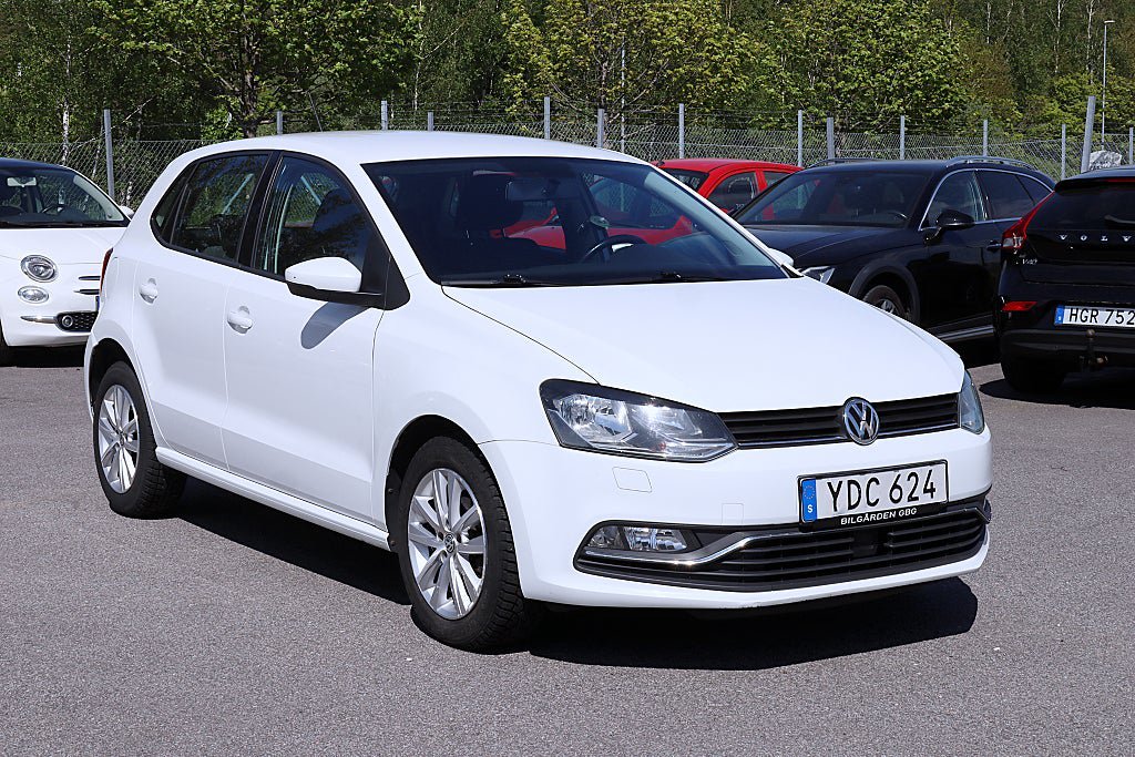 Vehicle Image 6