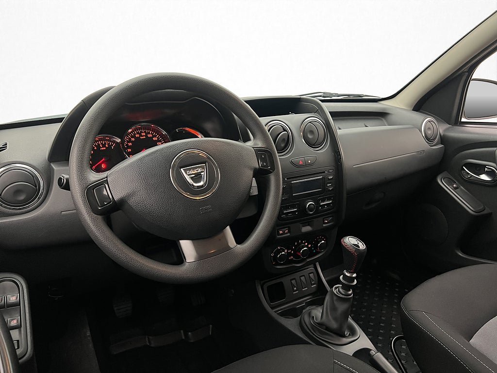 Vehicle Image 13