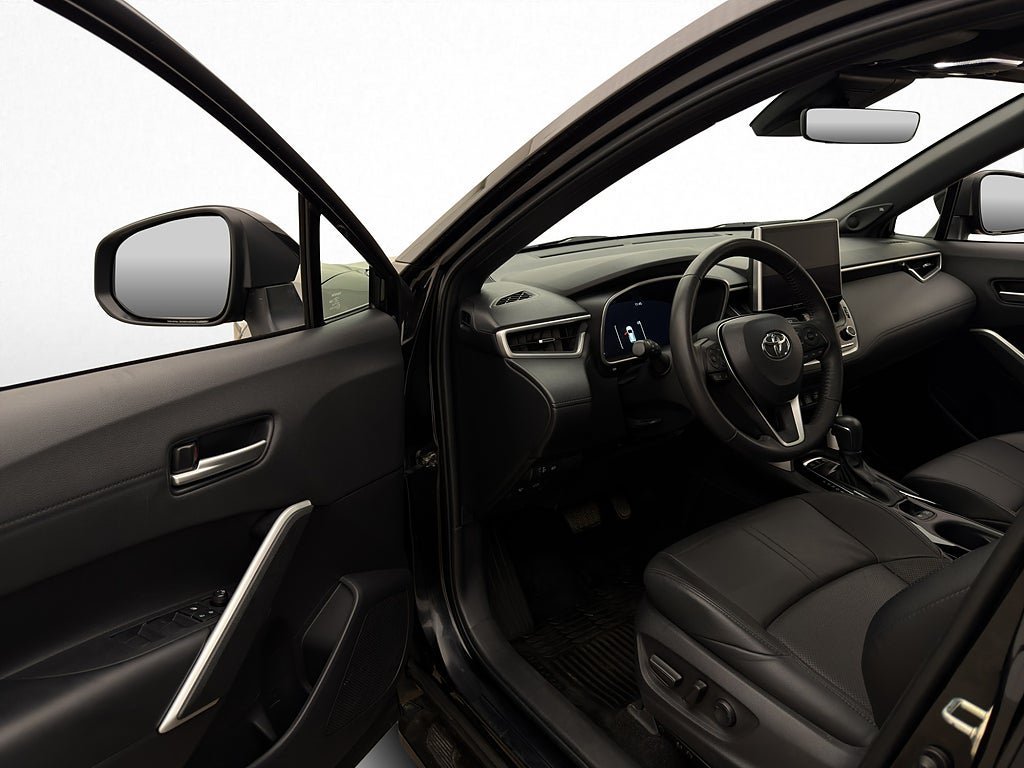 Vehicle Image 11