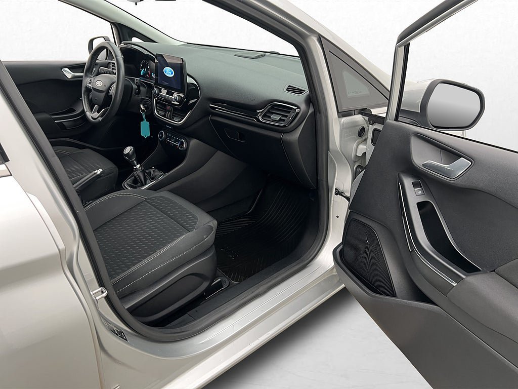 Vehicle Image 19