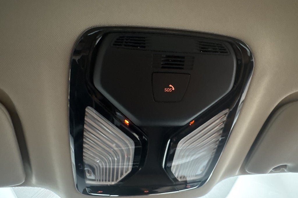 Vehicle Image 37