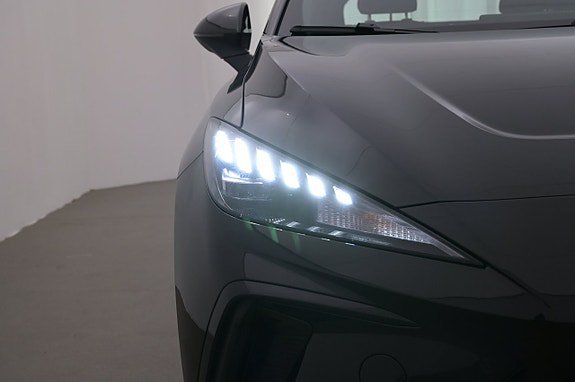 Vehicle Image 26