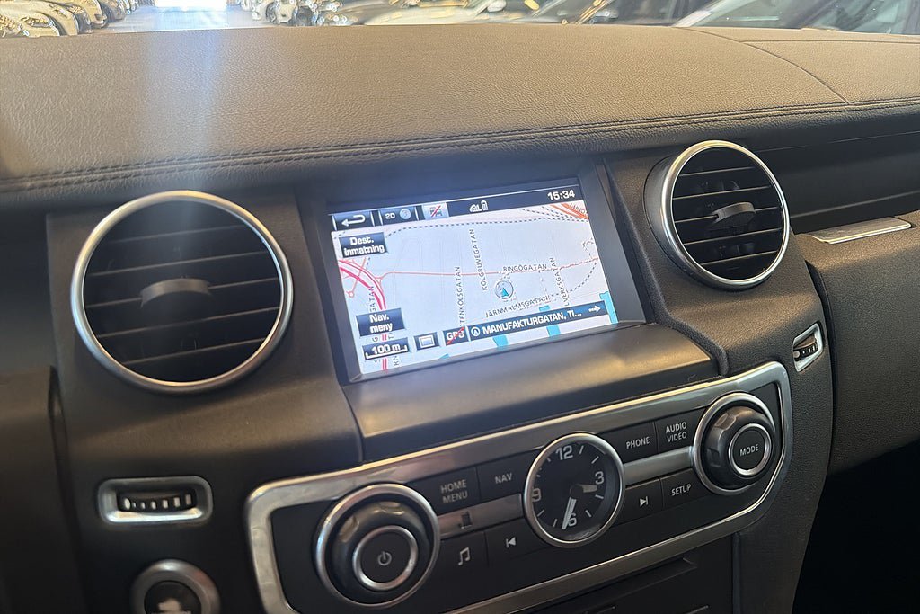 Vehicle Image 18