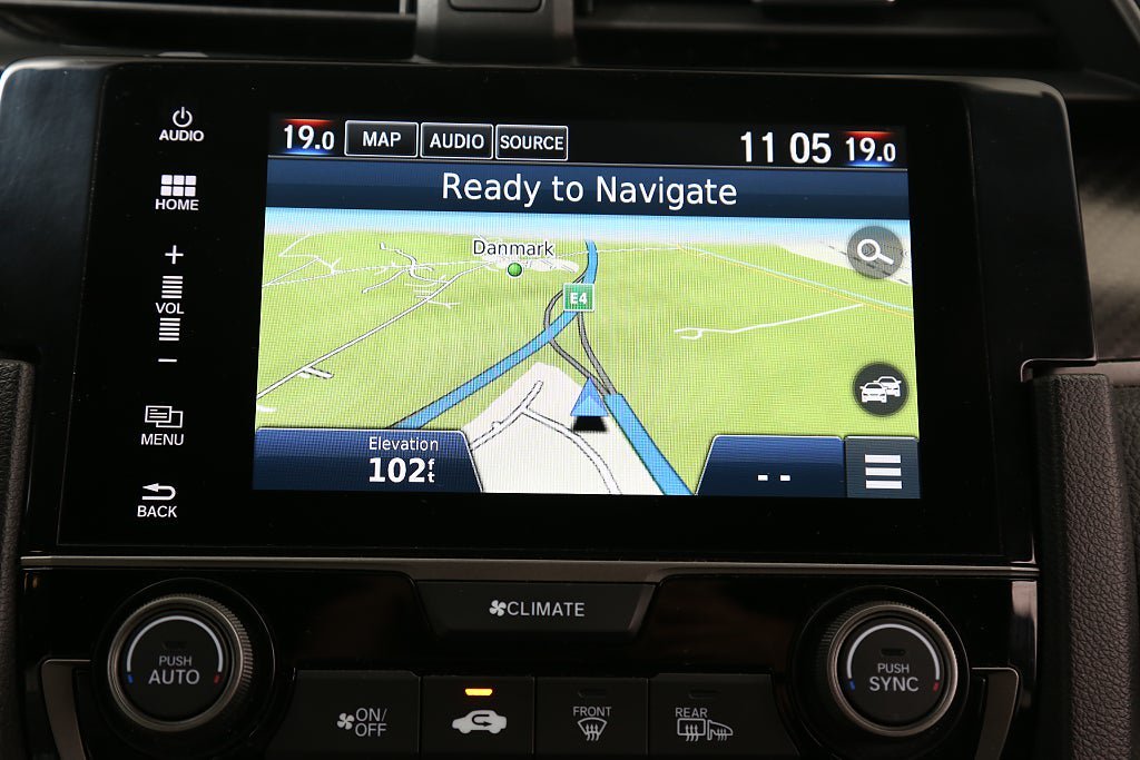 Vehicle Image 19