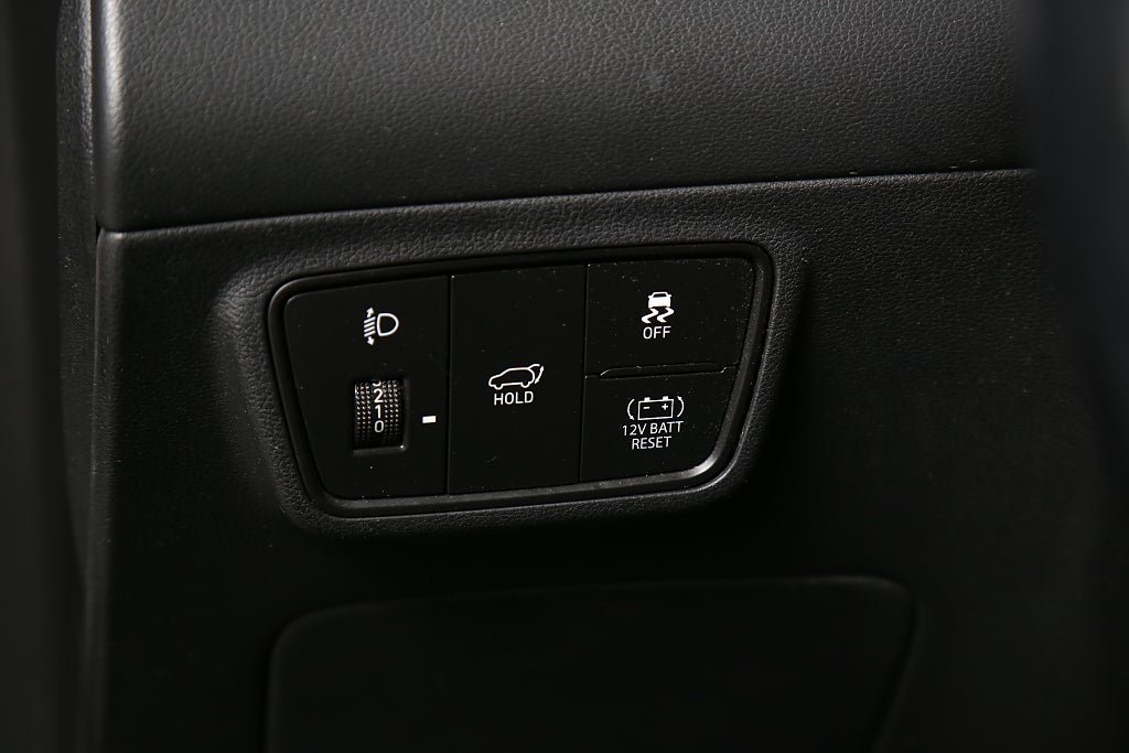 Vehicle Image 23