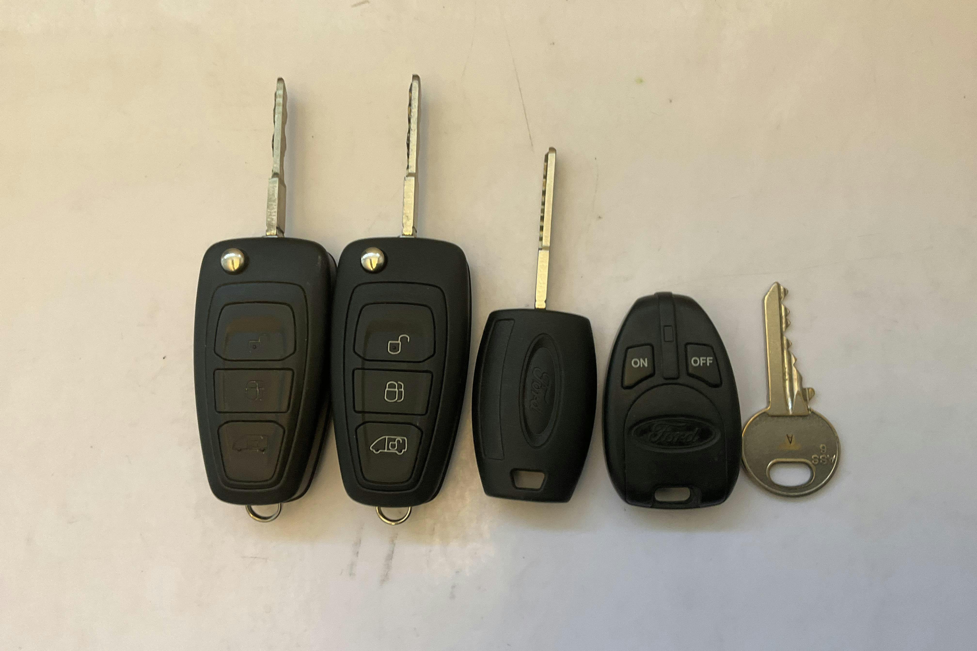 Vehicle Image 15