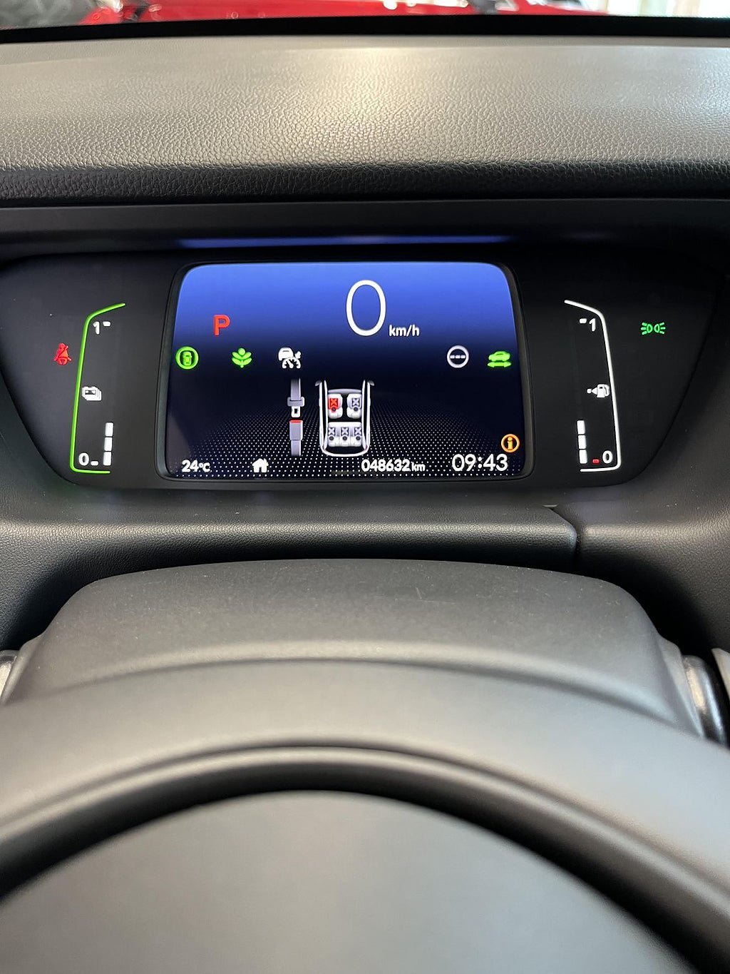 Vehicle Image 8