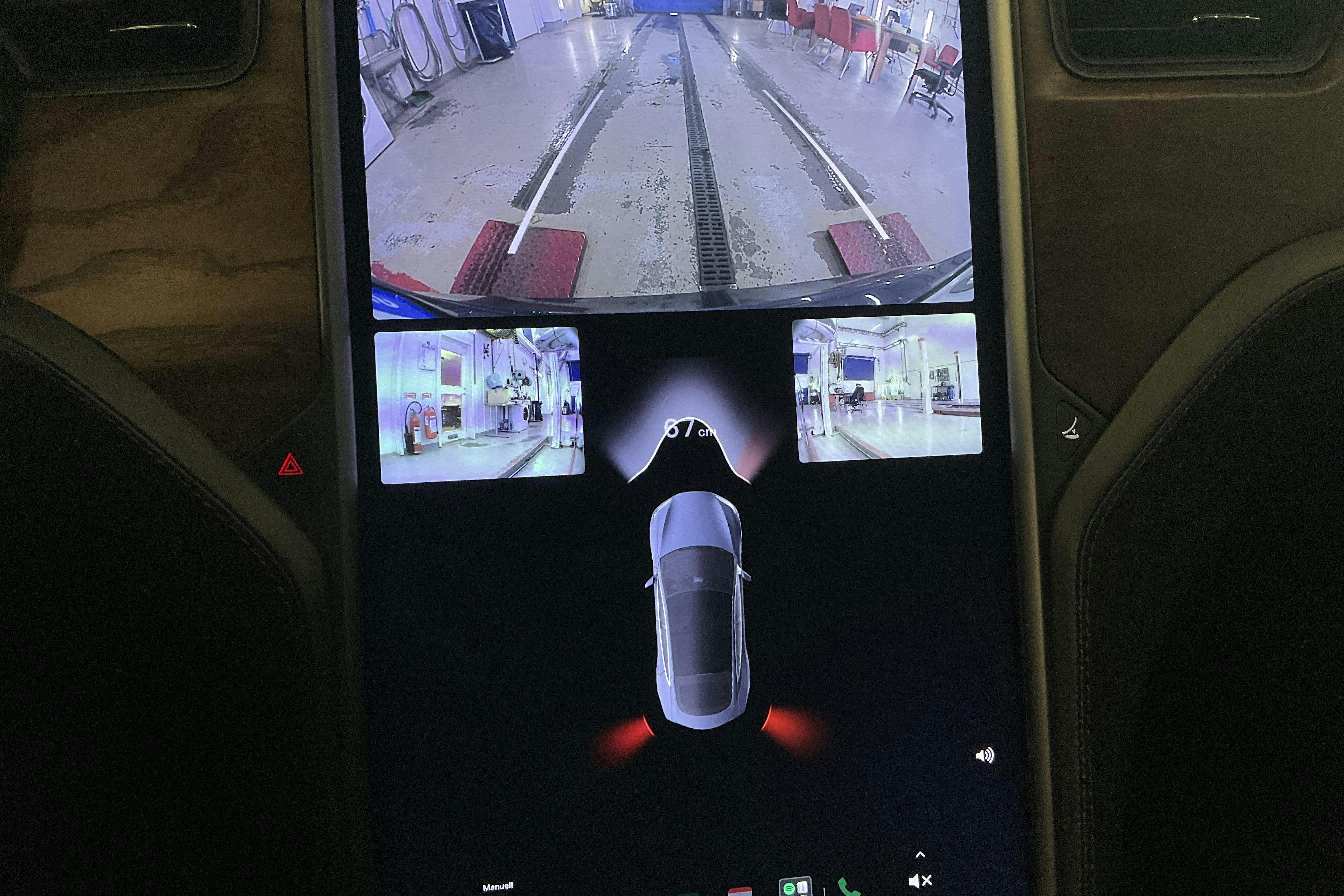Vehicle Image 15