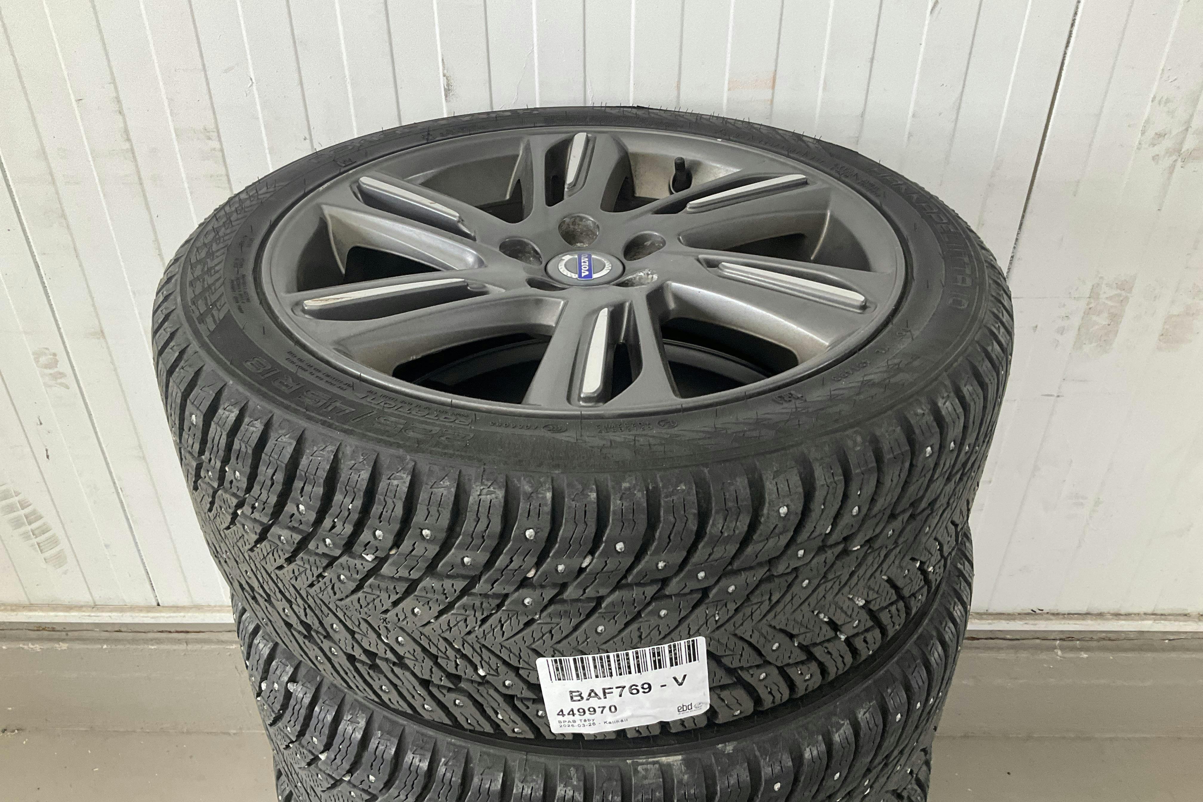 Vehicle Image 17