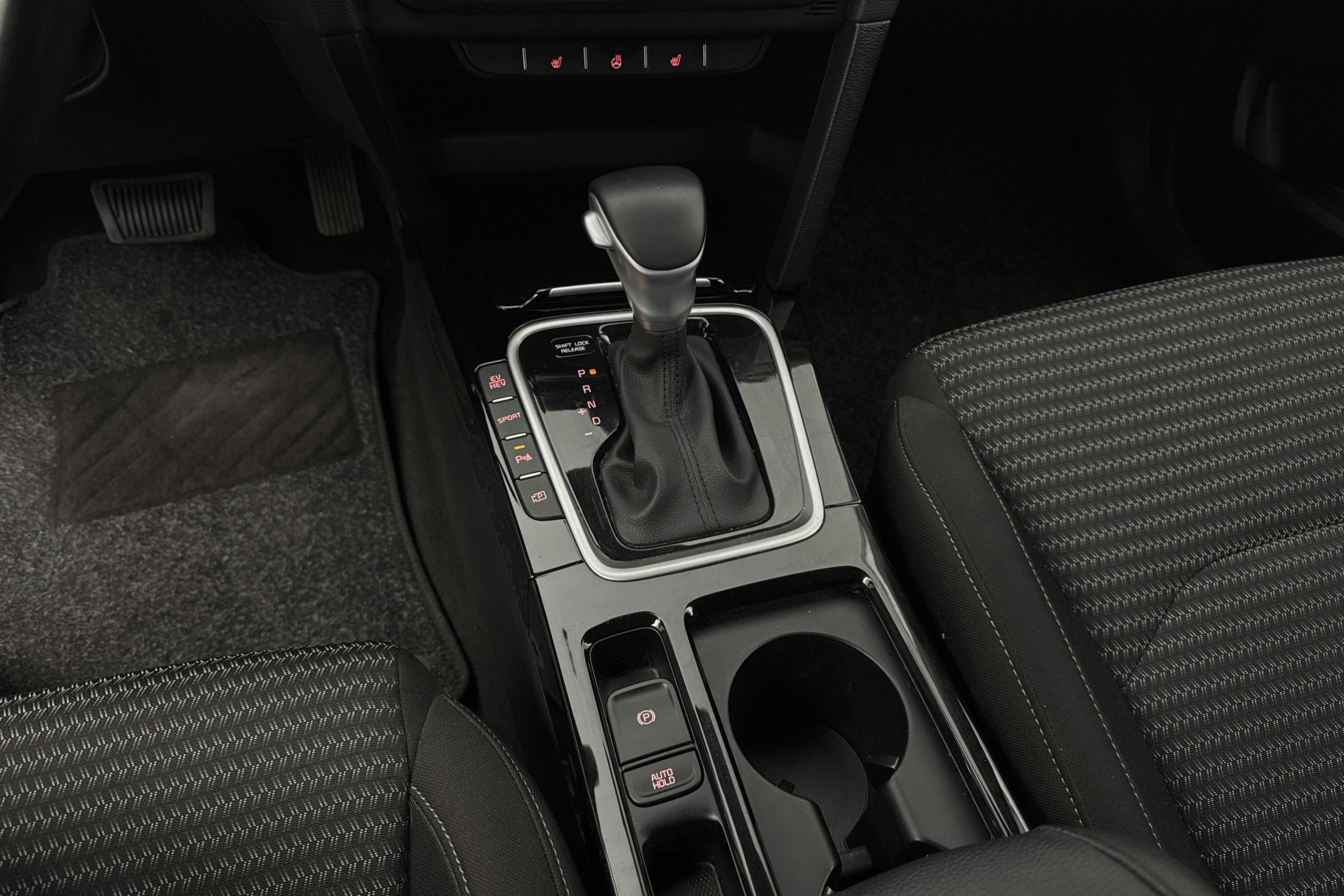 Vehicle Image 17