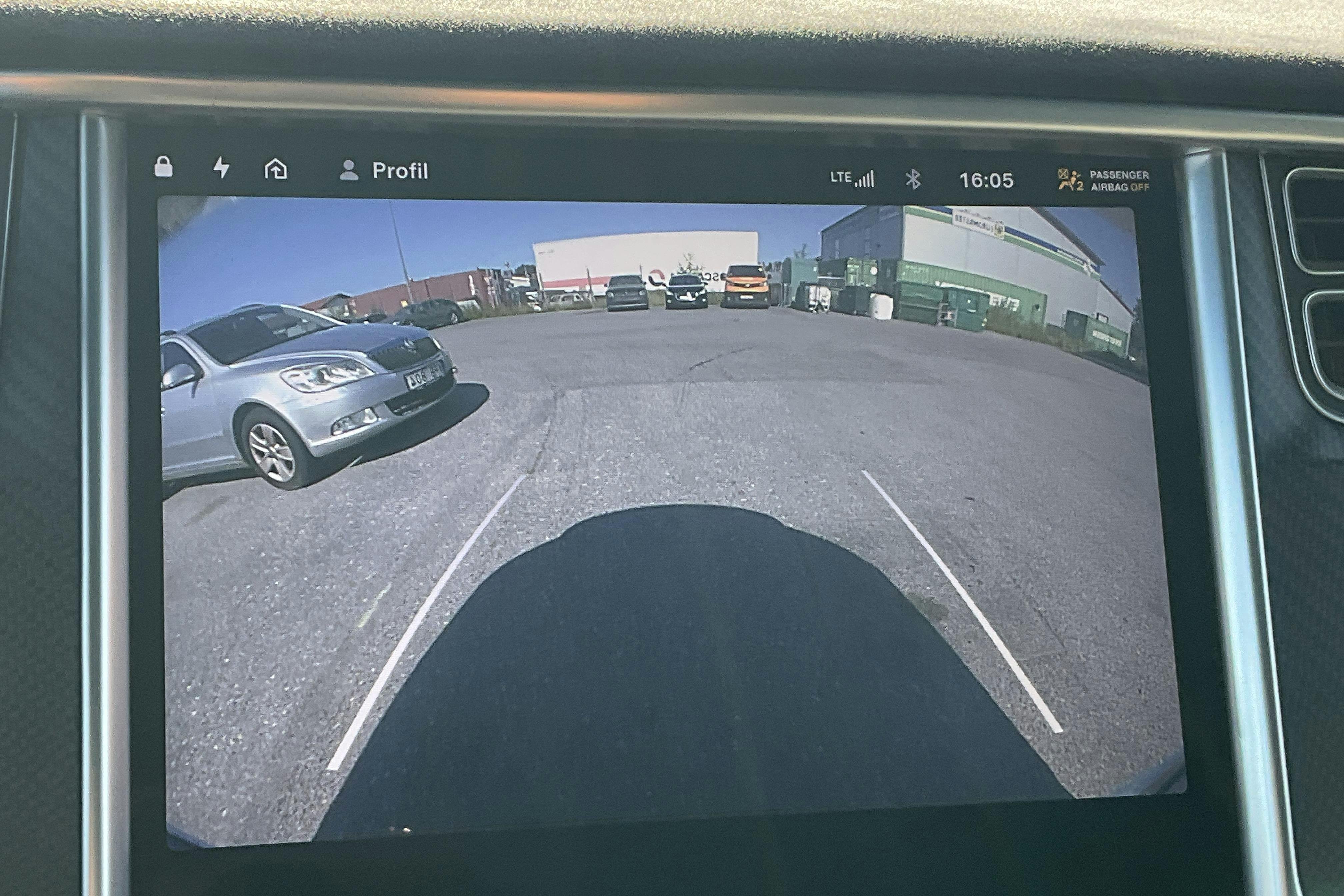 Vehicle Image 17