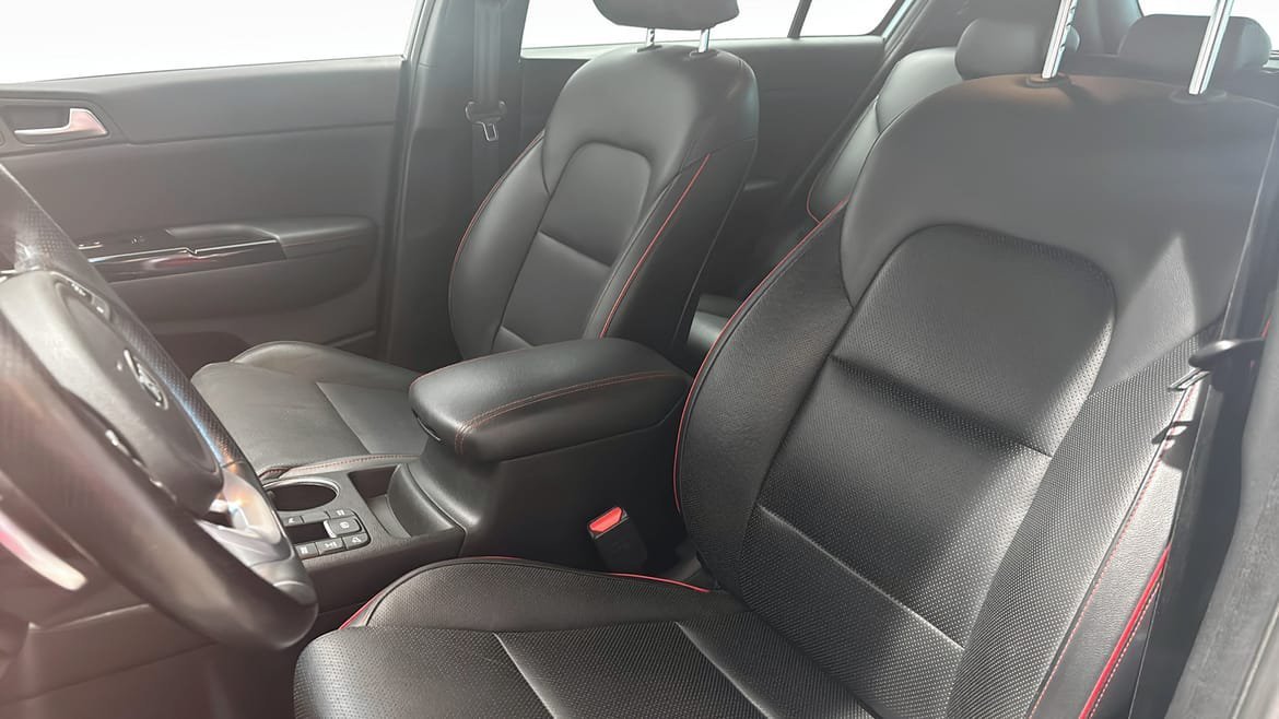 Vehicle Image 7