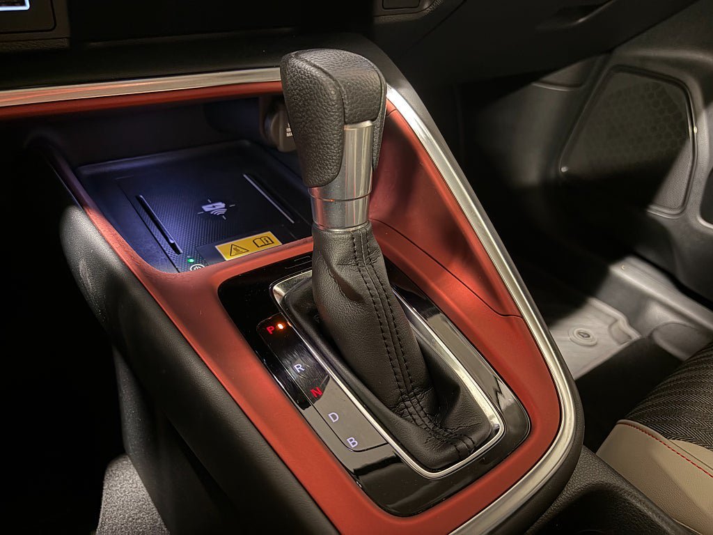 Vehicle Image 11