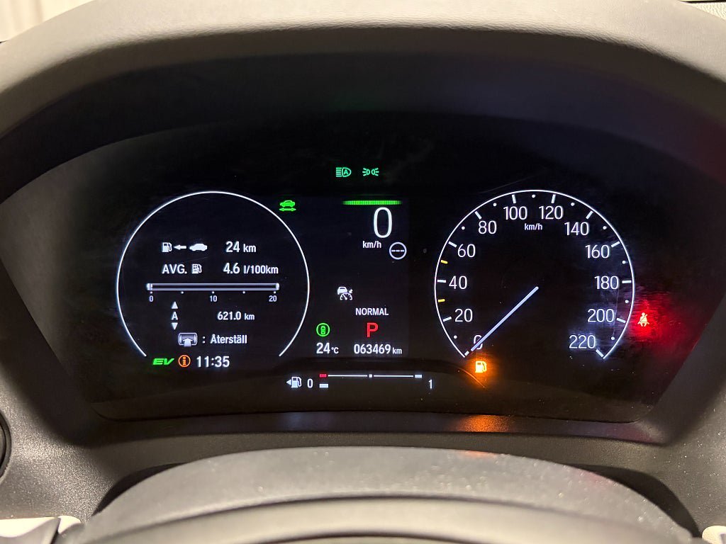 Vehicle Image 17