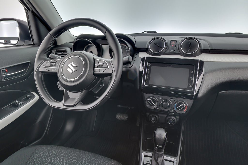 Vehicle Image 18