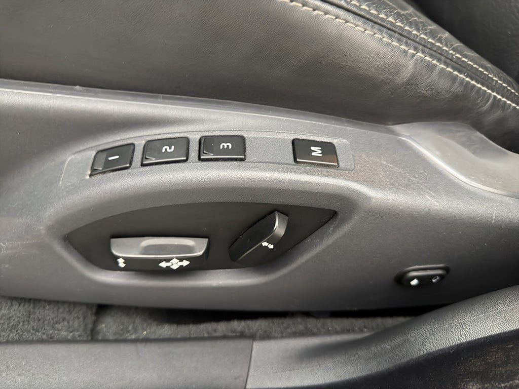 Vehicle Image 26
