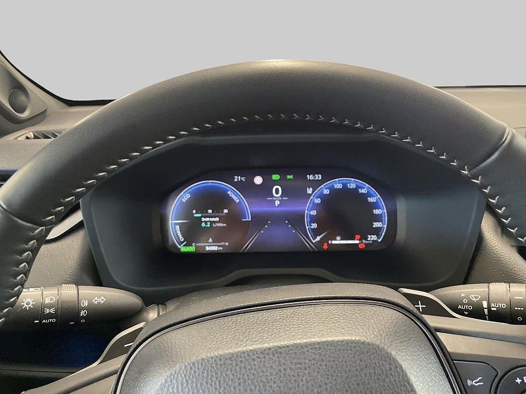 Vehicle Image 15