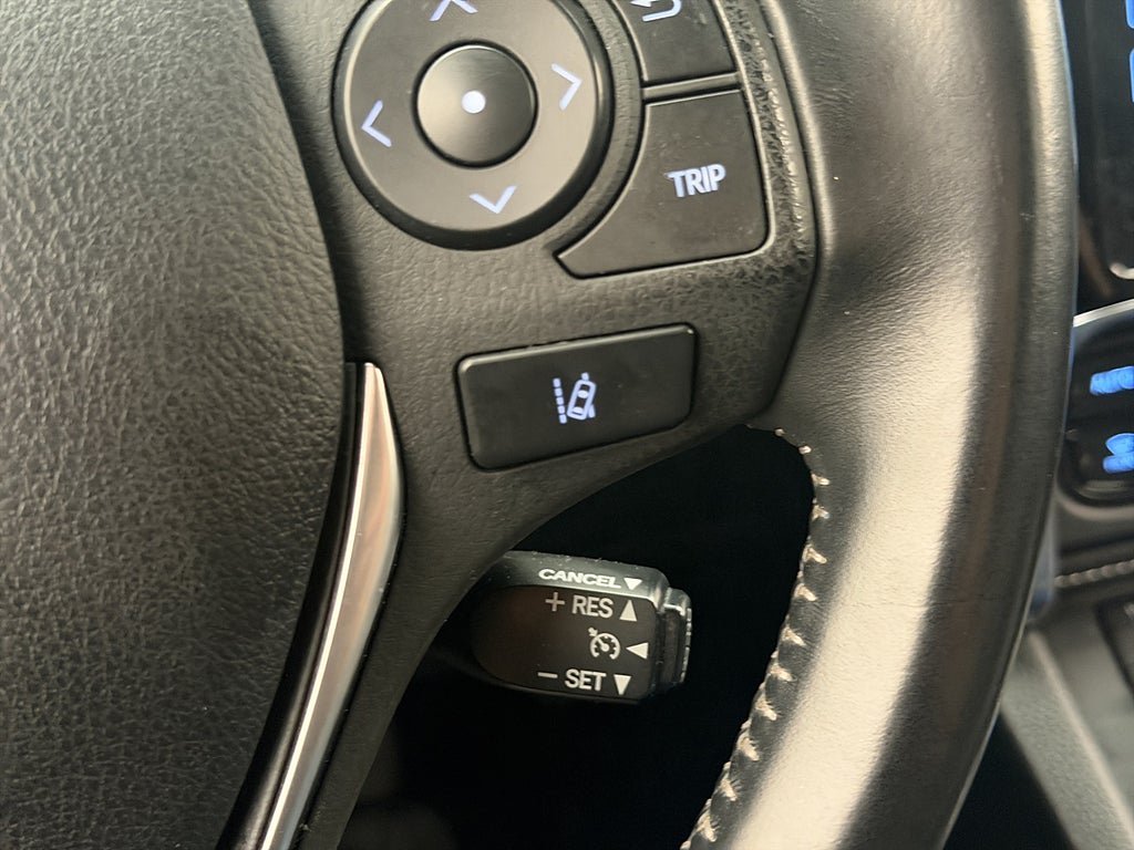 Vehicle Image 19