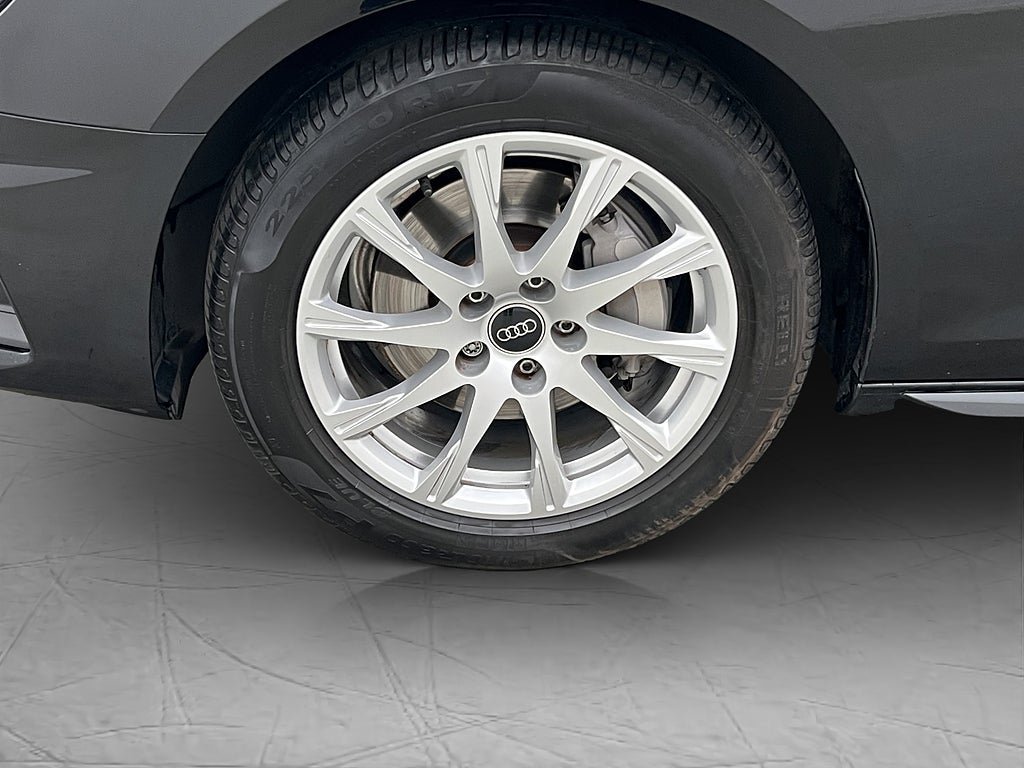 Vehicle Image 31