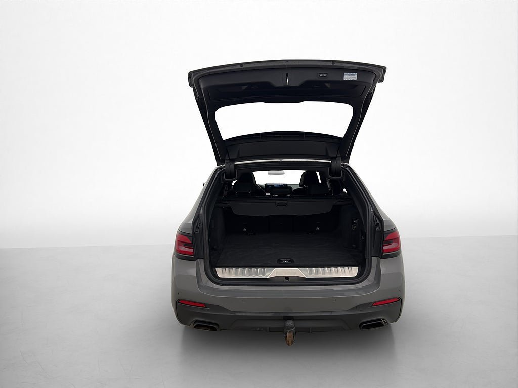 Vehicle Image 35